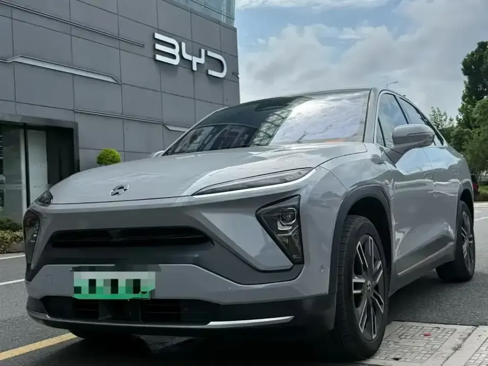 Nio EC6