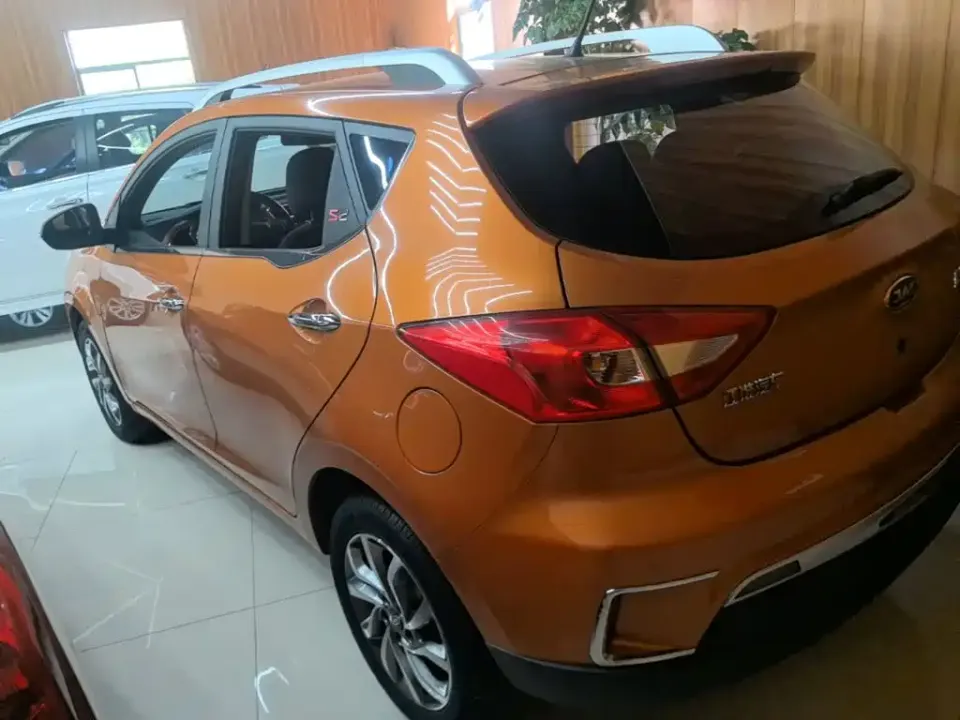 JAC Refine S2