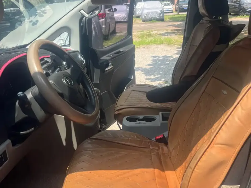 JAC Refine Refine M3