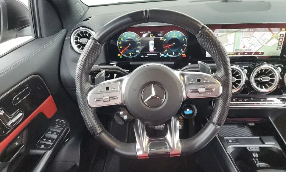 Mercedes-Benz GLA-Class