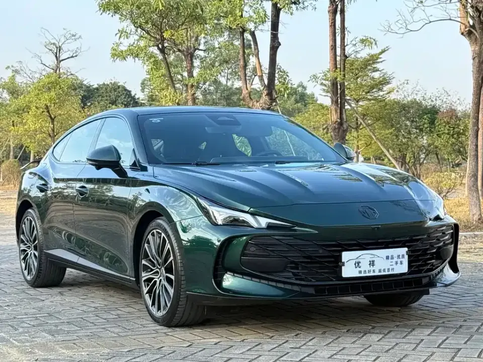 MG MG7