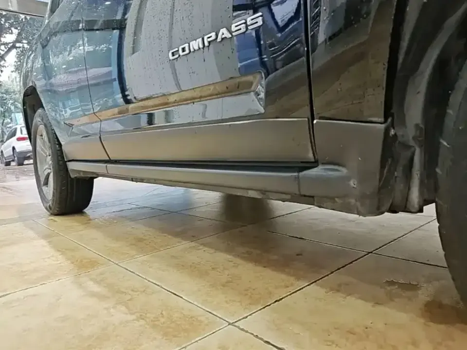 Jeep Compass (Import)