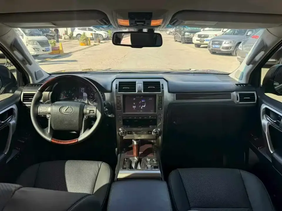 Lexus GX