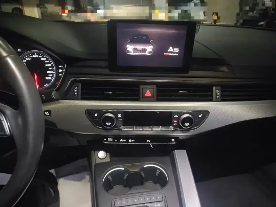 Audi A5 (Import)