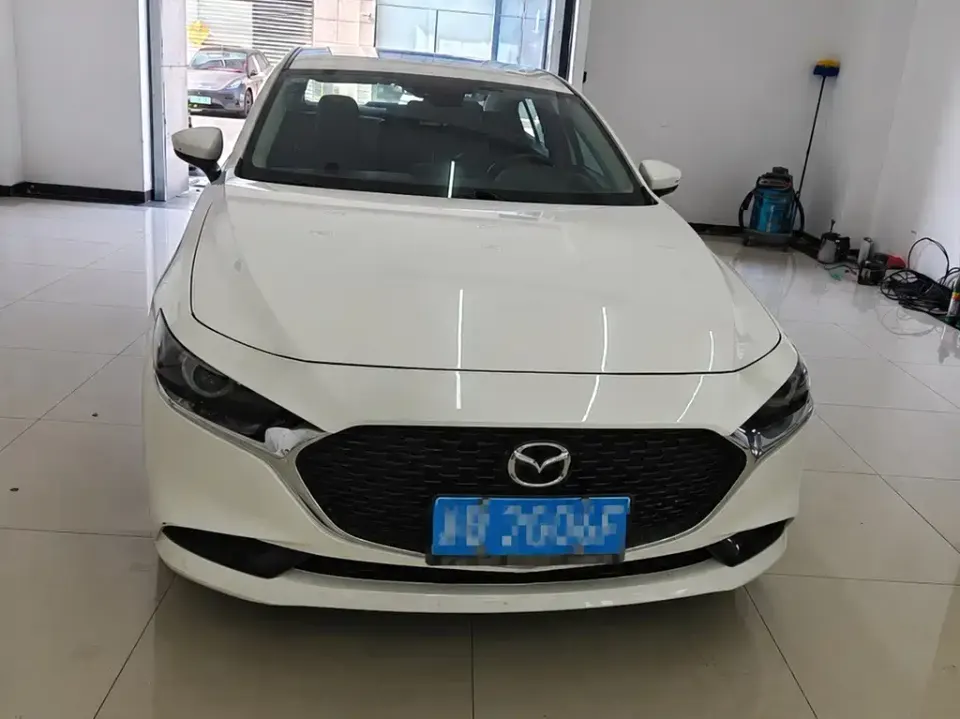 Mazda 3 Axela