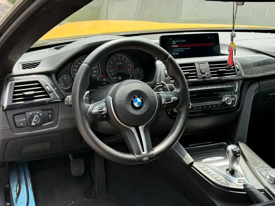 BMW M4