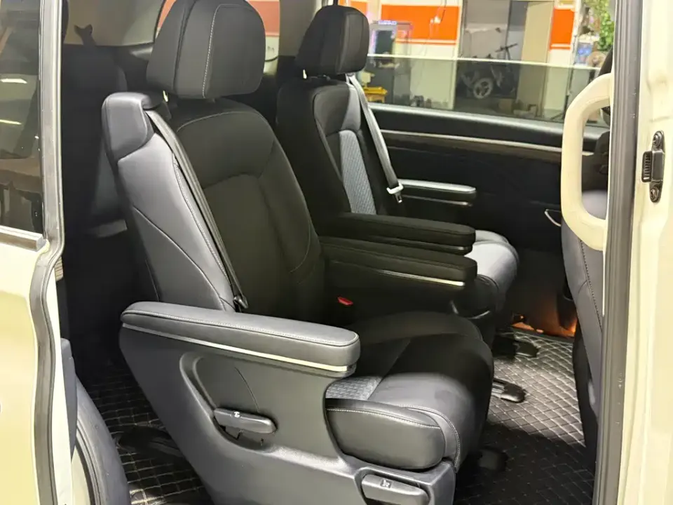 GAC Trumpchi M8