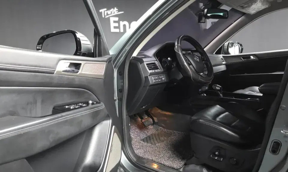 KG_Mobility_Ssangyong Rexton