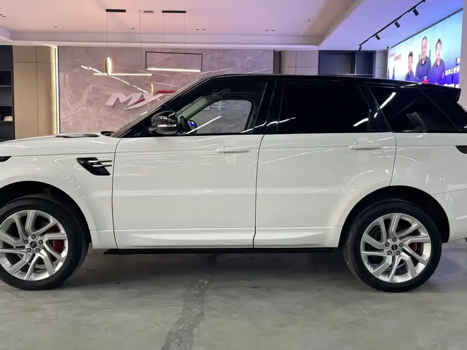 Land Rover Sport