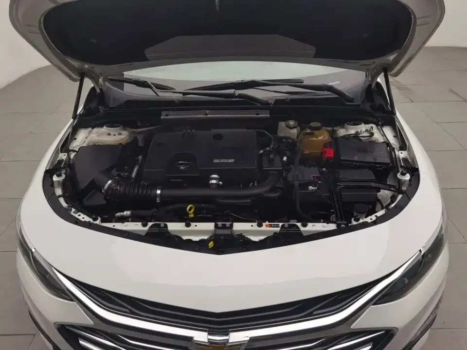 Chevrolet Malibu XL