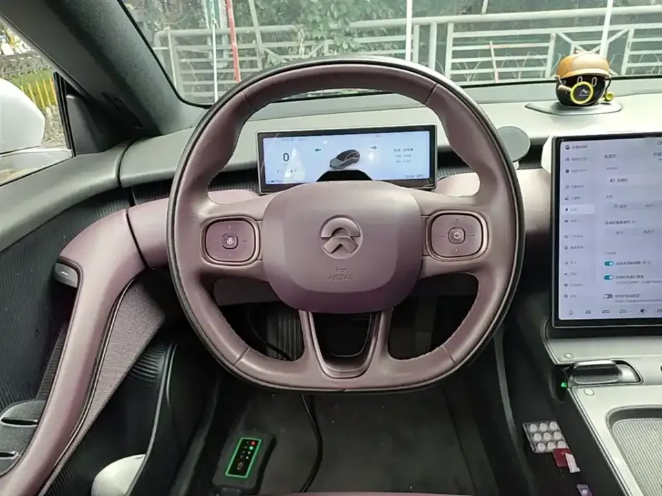 Nio ET5T