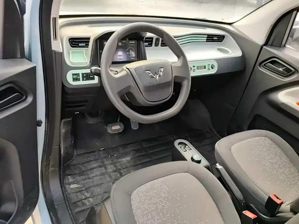 Wuling MINIEV