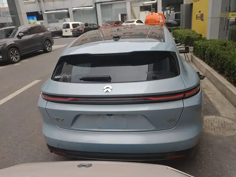 Nio ET5T