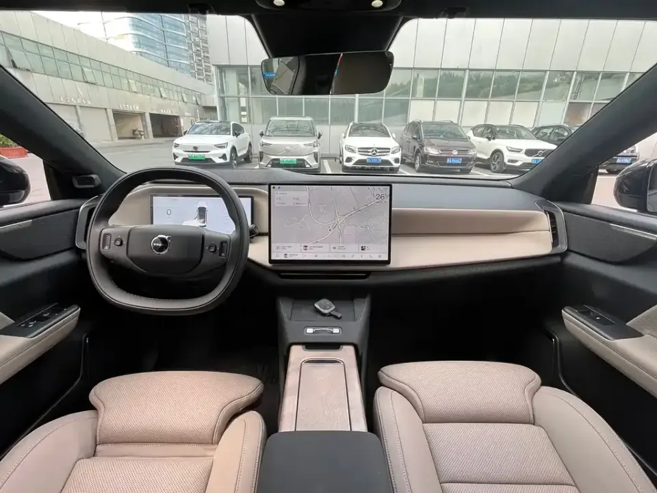 Volvo XC70 PHEV
