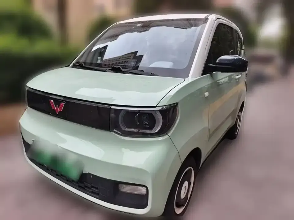 Wuling MINIEV