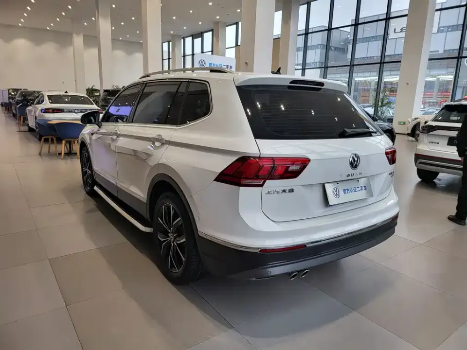 Volkswagen Tiguan L