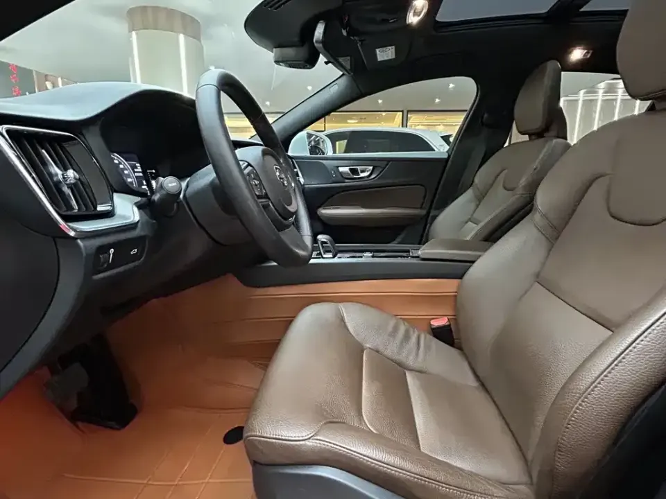 Volvo S60