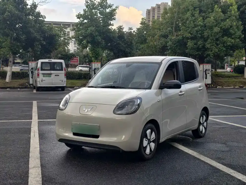 Wuling MINIEV