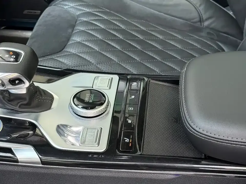 Hongqi Hongqi HS5