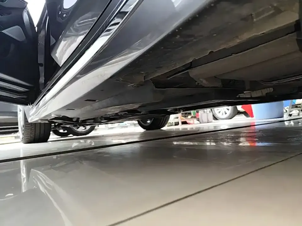 Infiniti Q50L