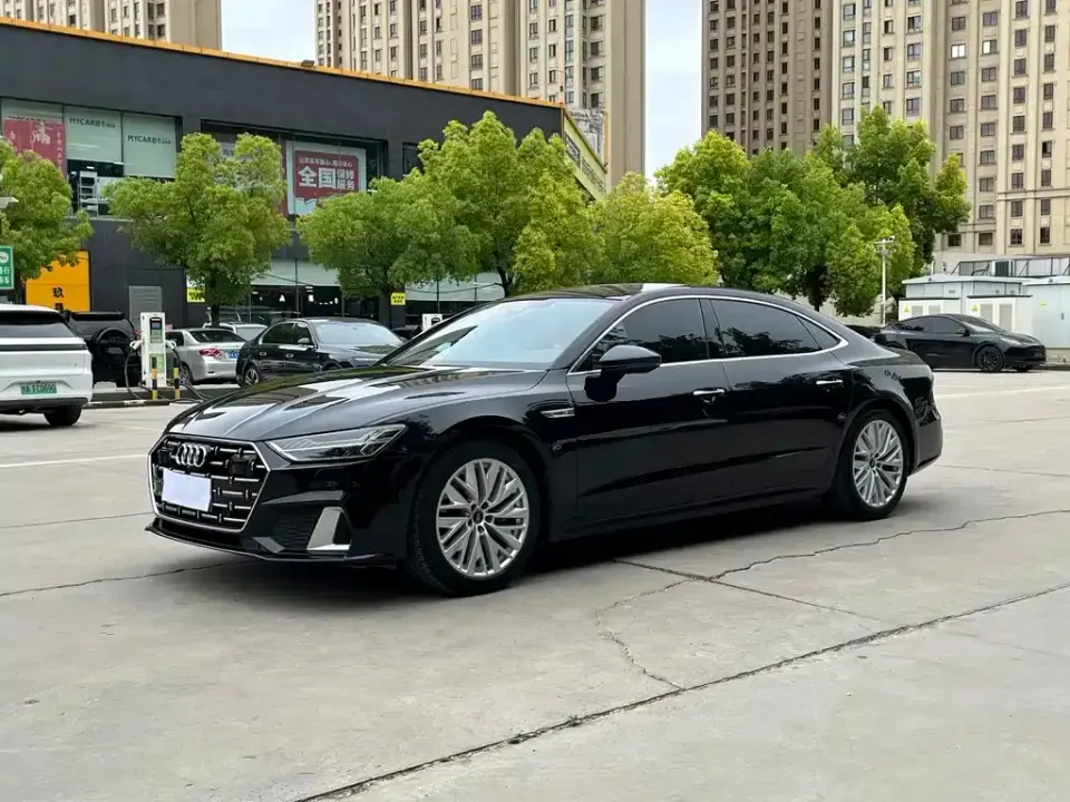 Audi A7L