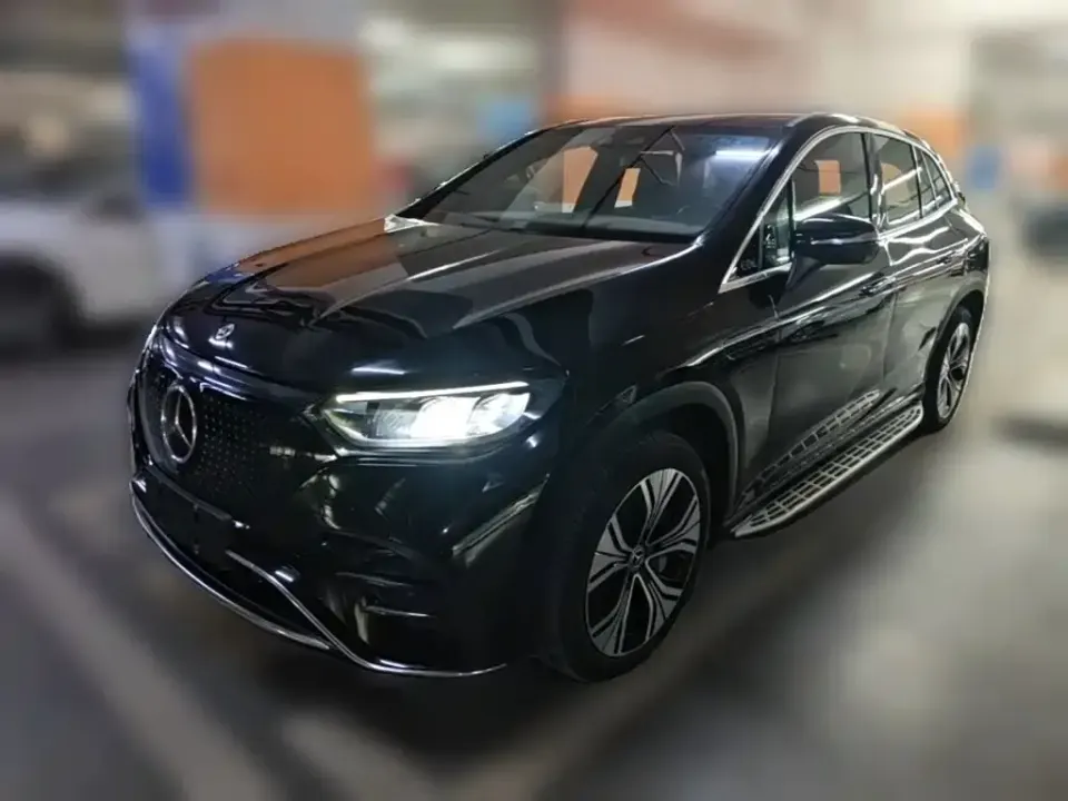 Mercedes-Benz EQE SUV