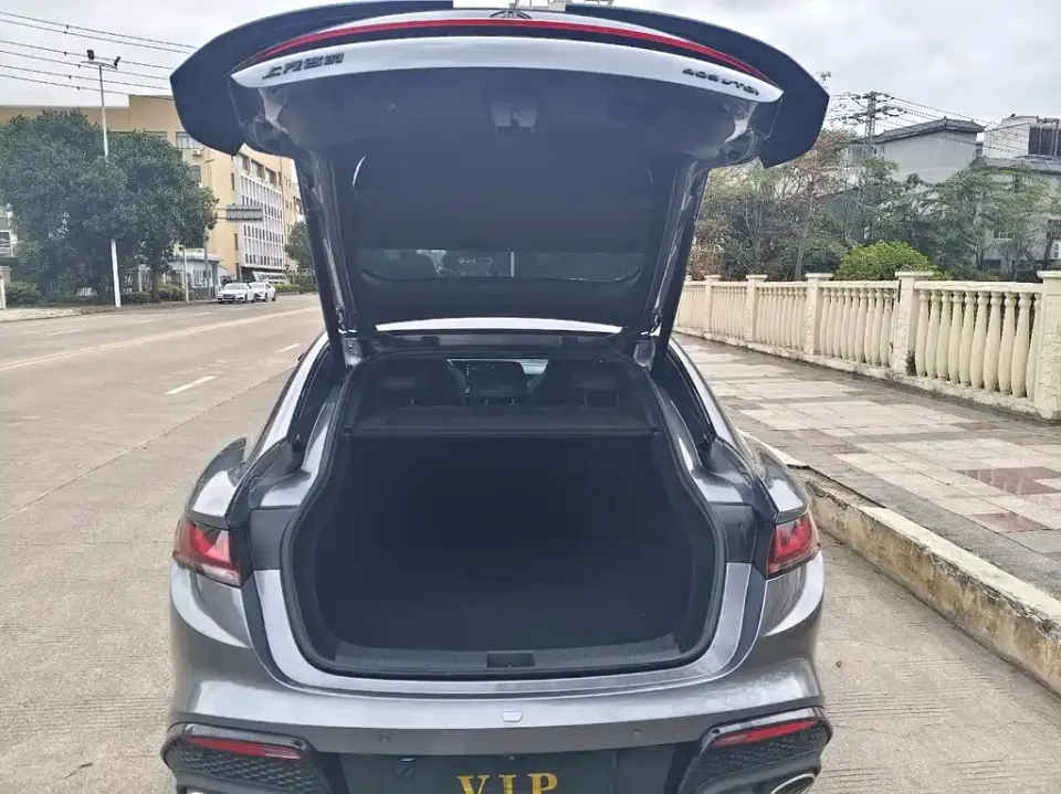 MG MG7