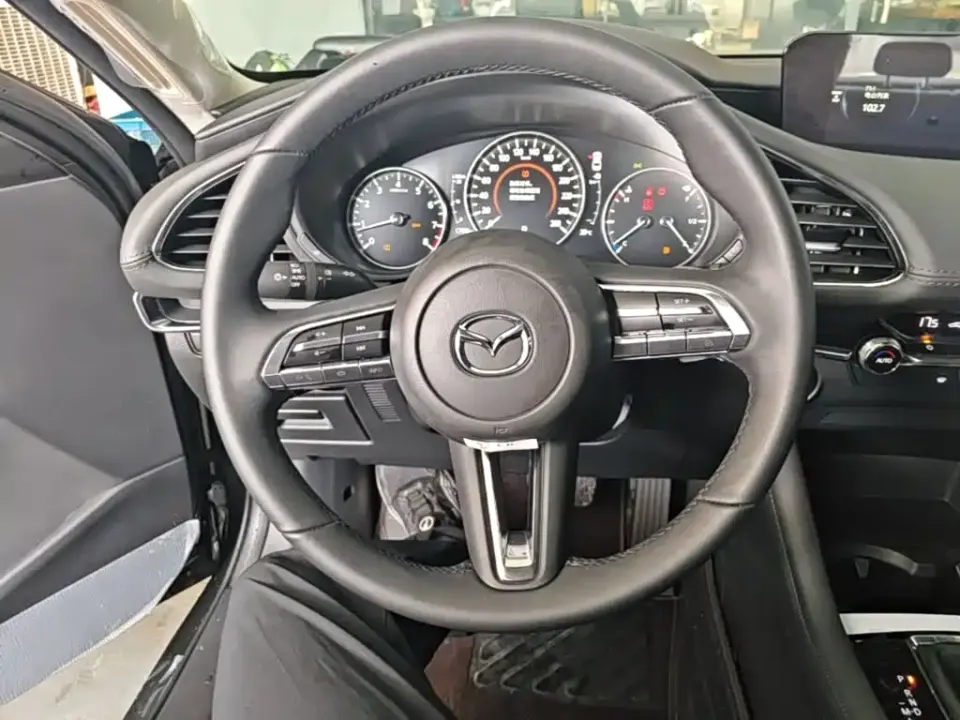 Mazda 3 Axela