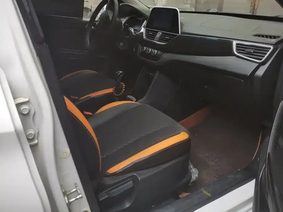 Baojun 310