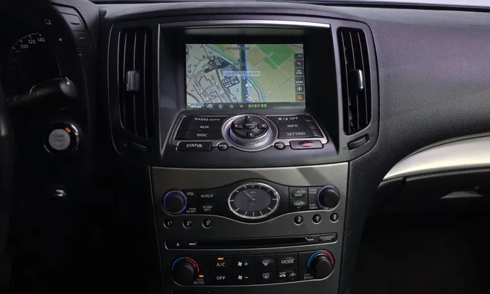 Infiniti G