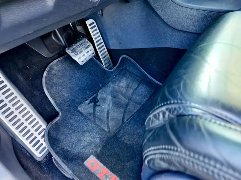 Volkswagen Golf (Import)