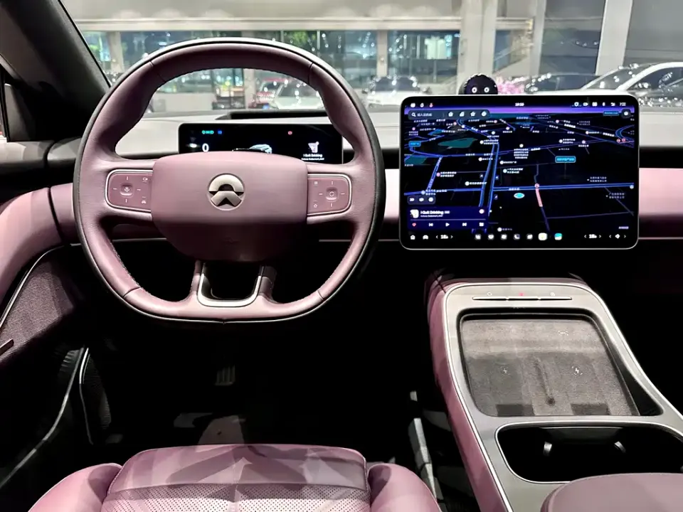 Nio ET5T