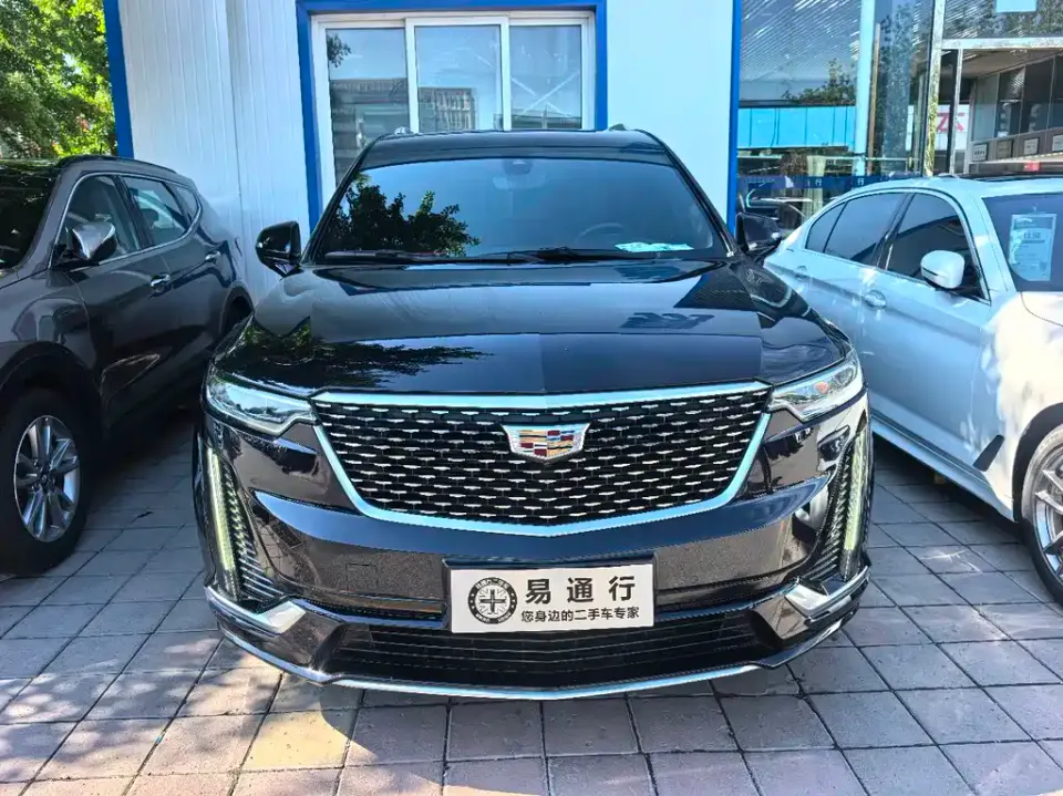 Cadillac XT6