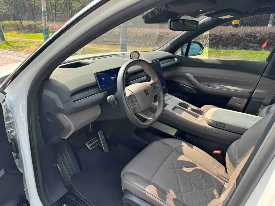 Nio ES7