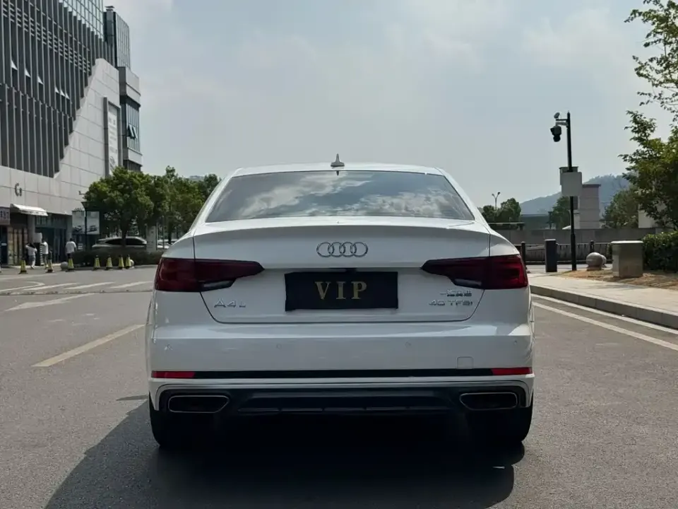Audi A4L