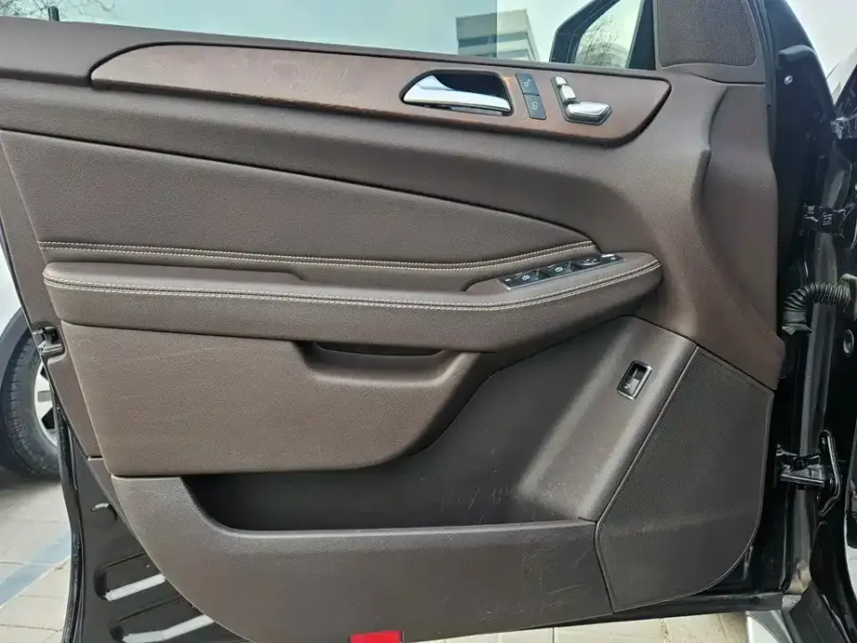 Mercedes-Benz GLE (Import)