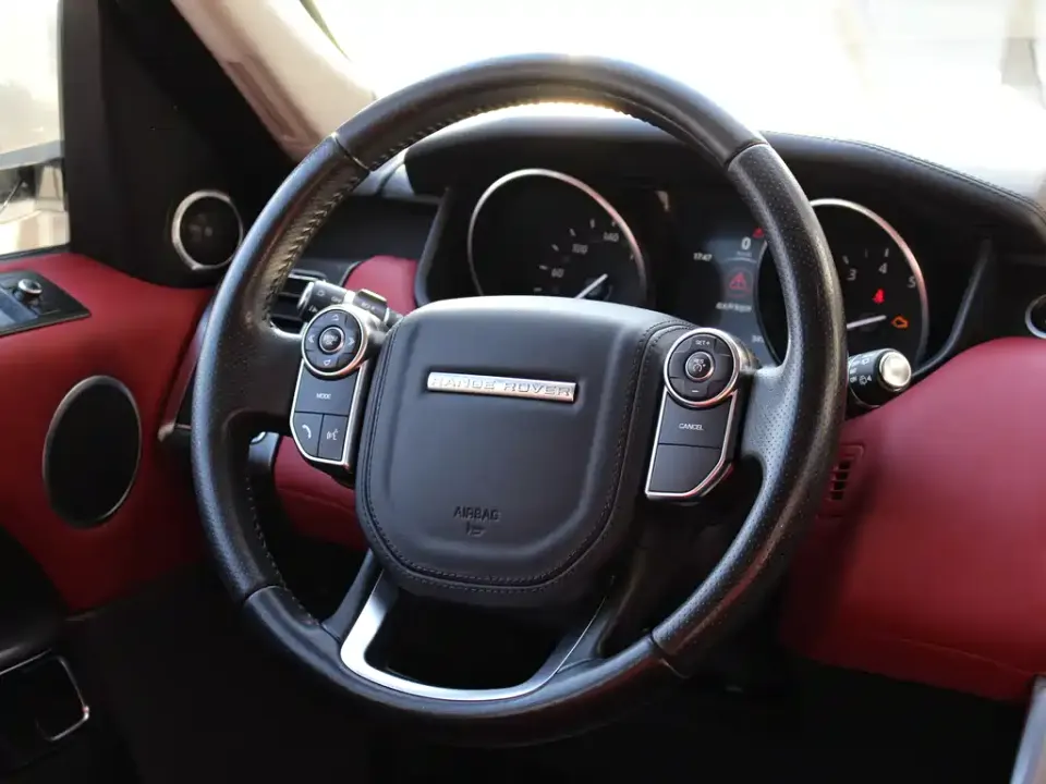 Land Rover Sport