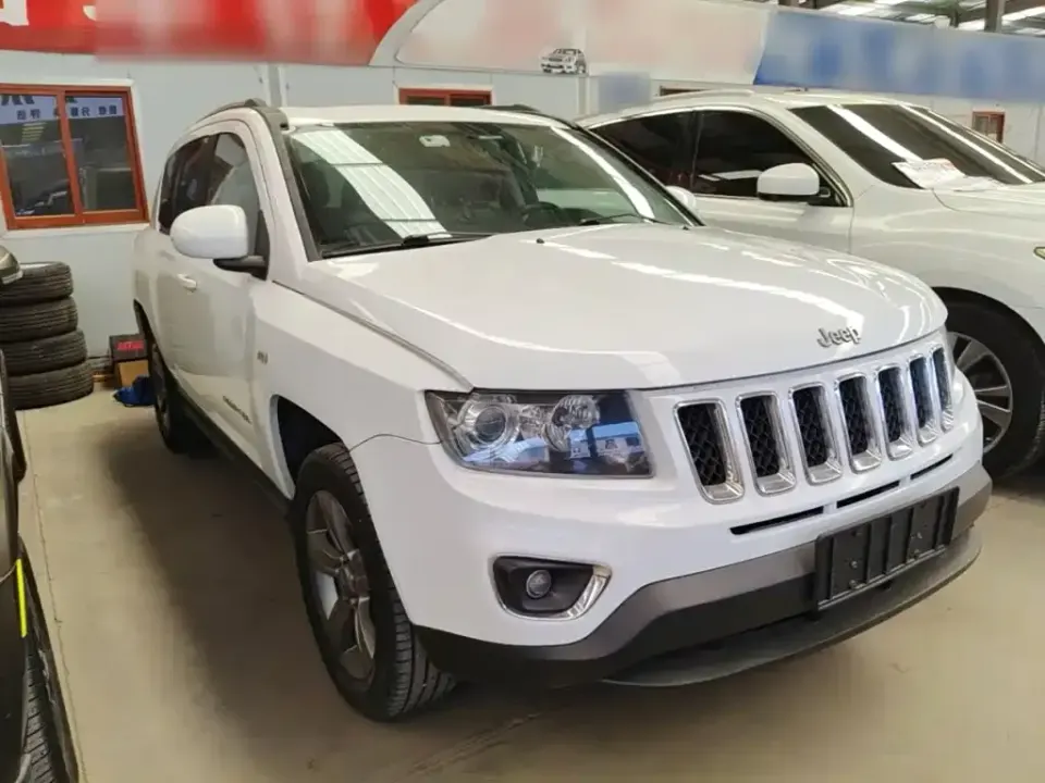 Jeep Compass (Import)