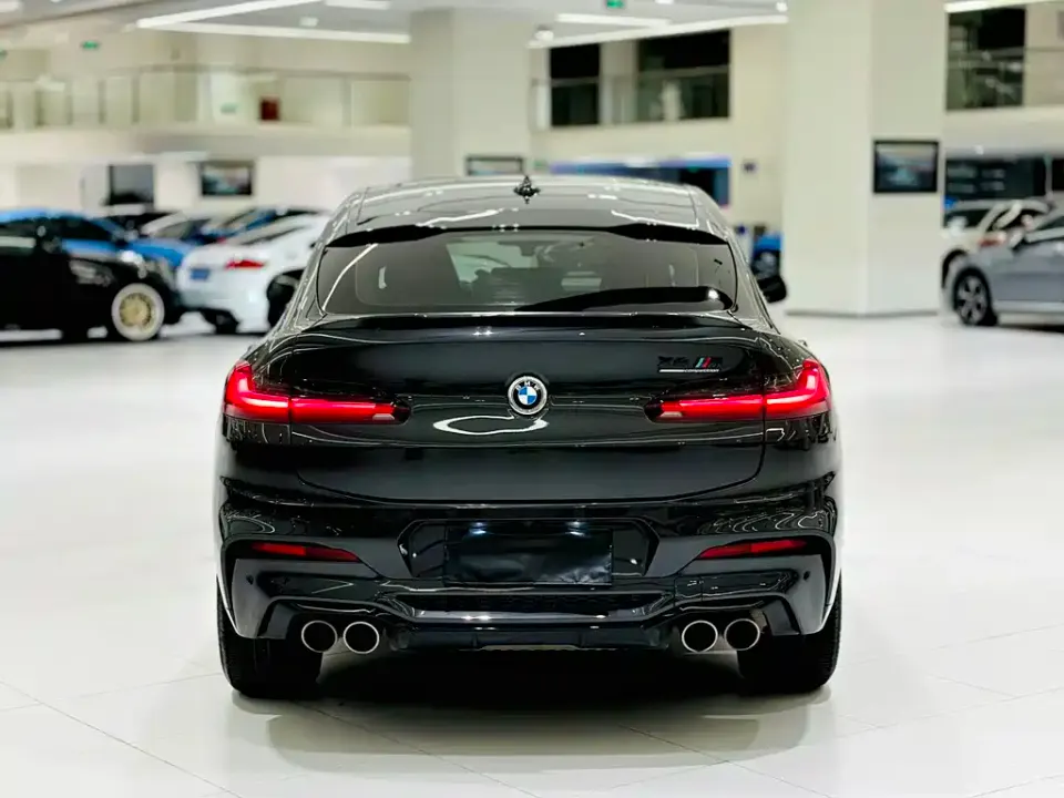 BMW X4 M