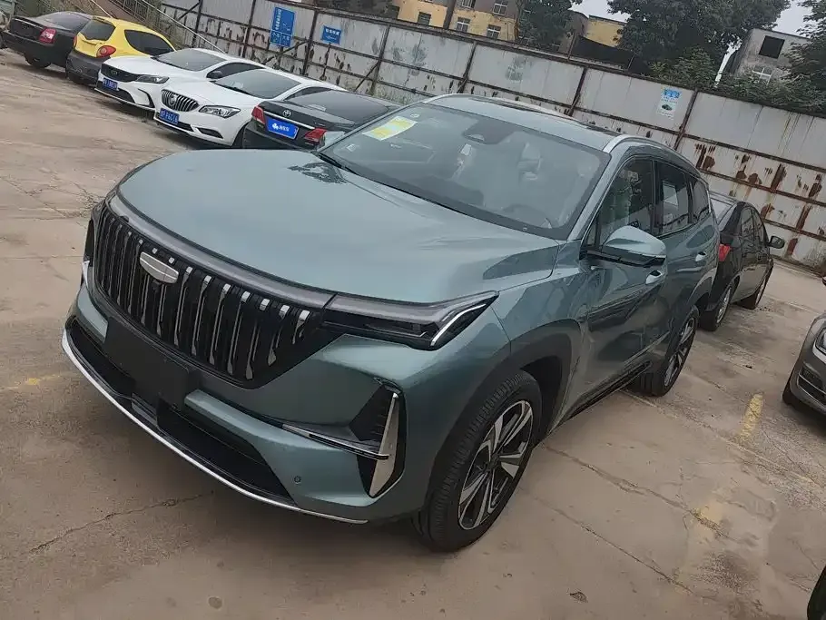 Geely Boyue L