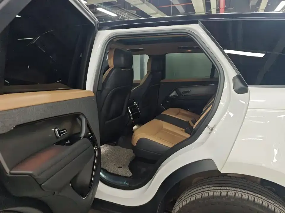 Land Rover Sport