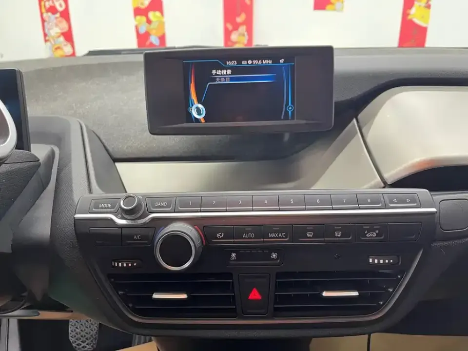 BMW i3 (Import)