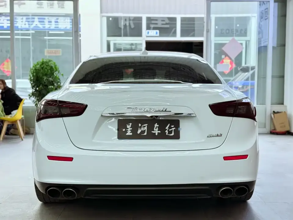 Maserati Ghibli