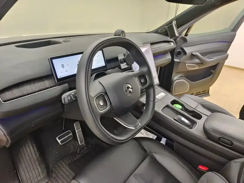 Nio ES7