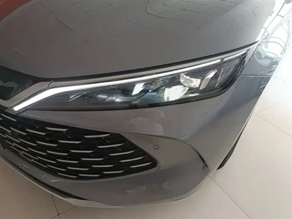 BYD Qin L