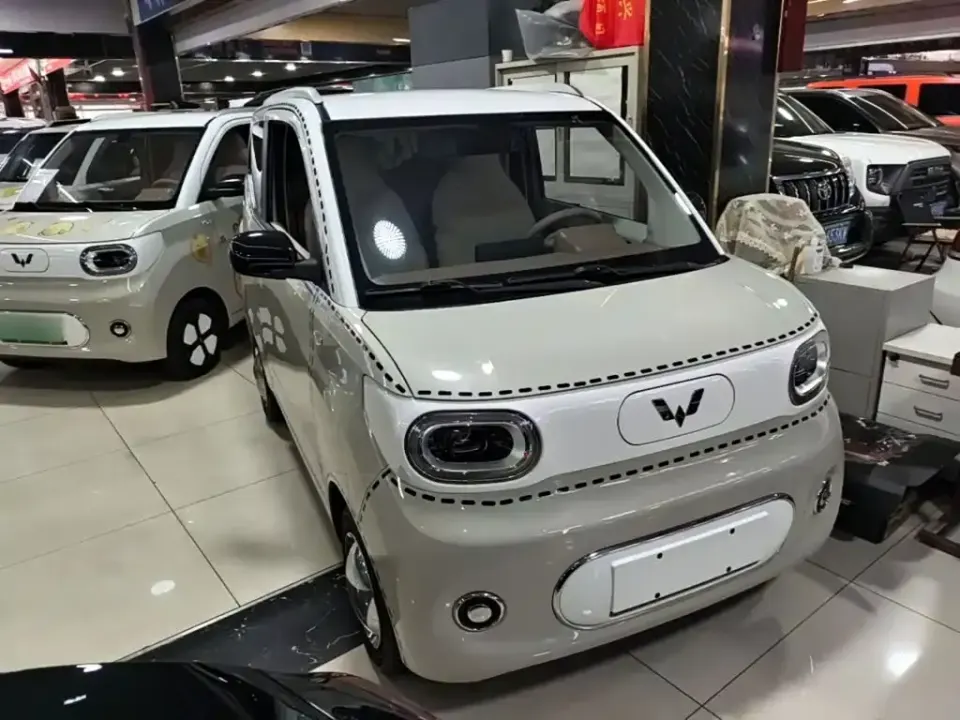 Wuling MINIEV