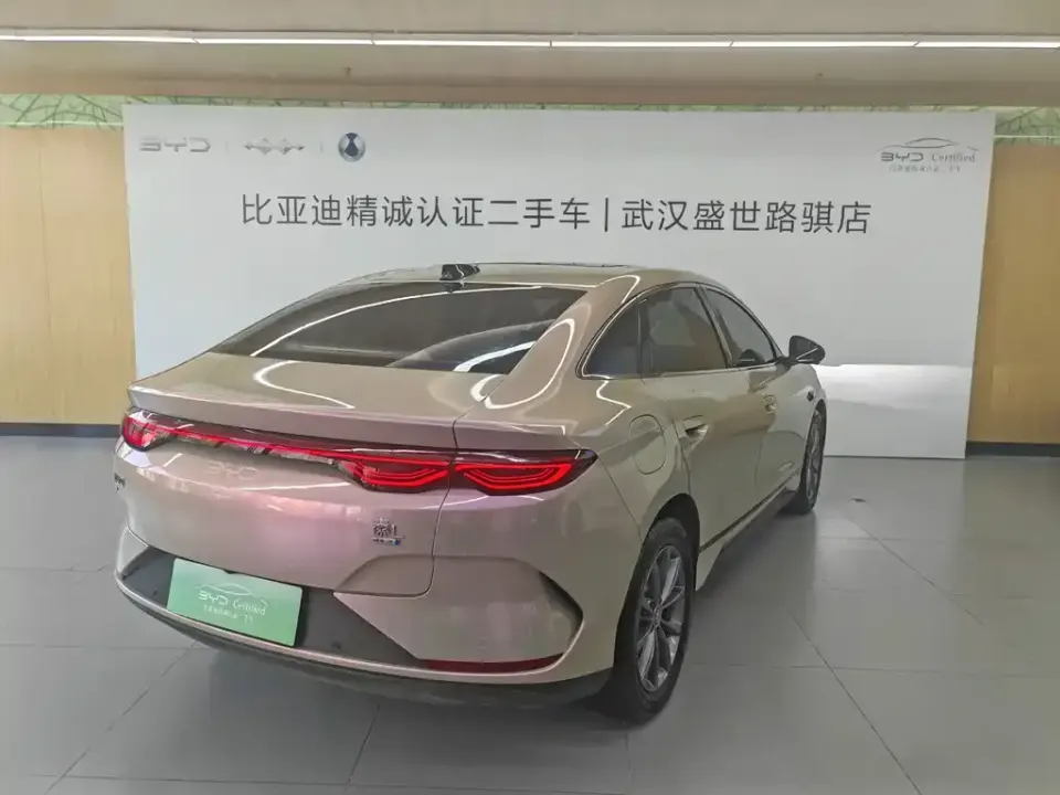 BYD Qin L