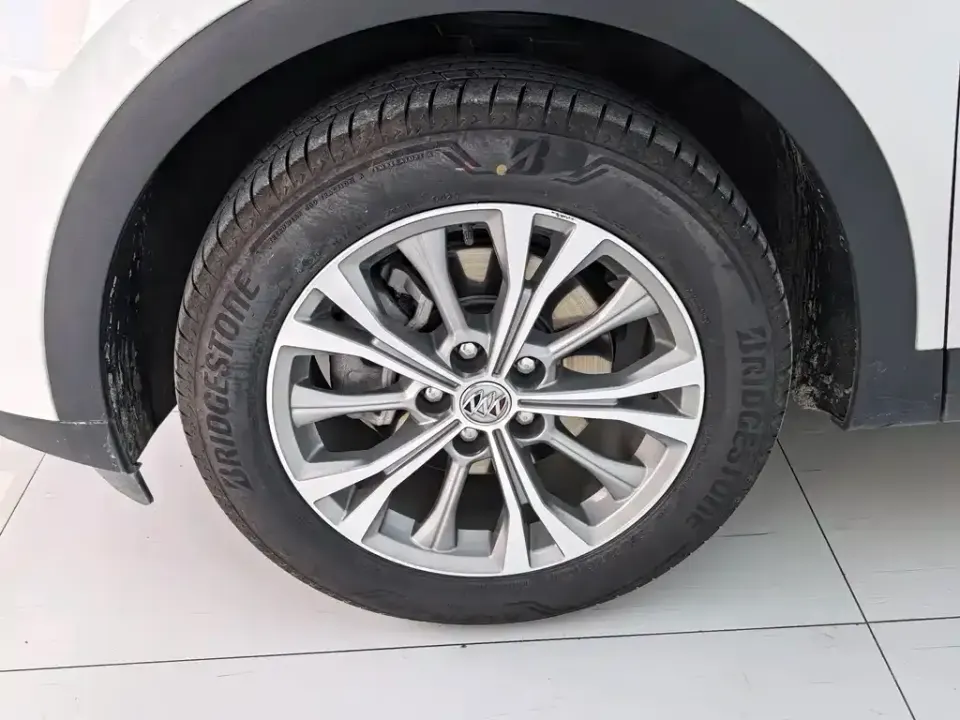 Buick Envision Plus