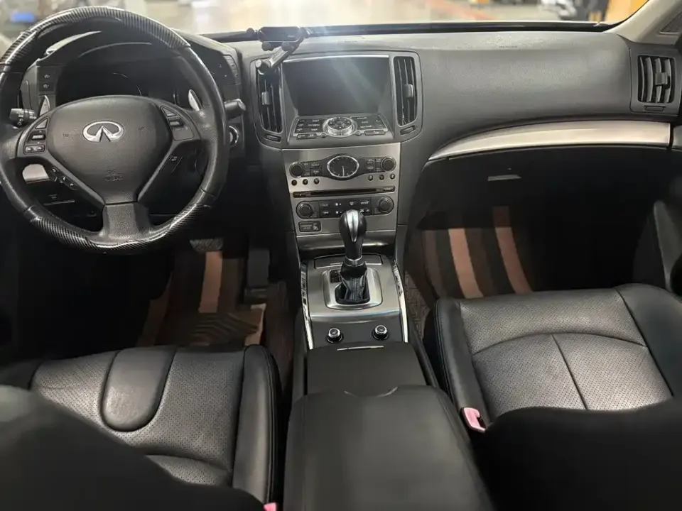 Infiniti G