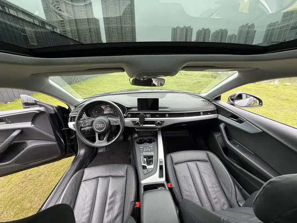 Audi A5 (Import)